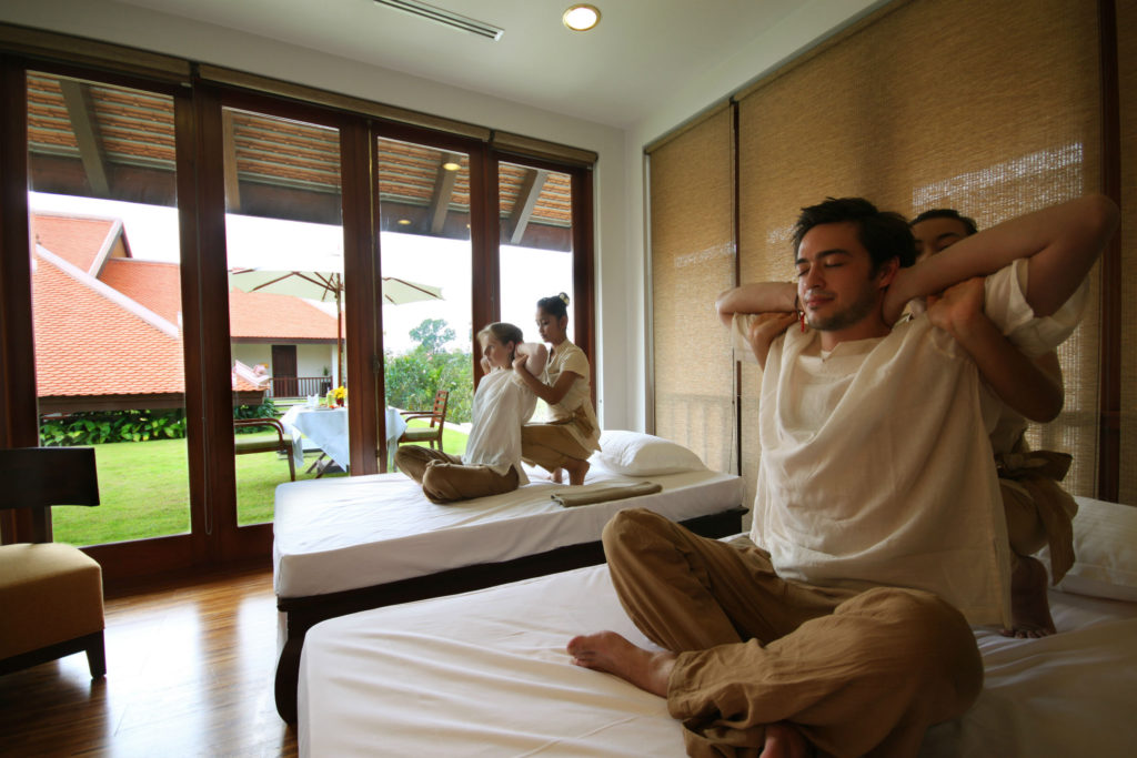 2Anantara Angkor Resort_Khmer Massage Suite with Pocket Garden