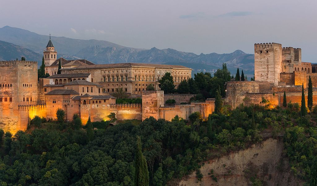 Dusk_Charles_V_Palace_Alhambra_Granada_Andalusia_Spain