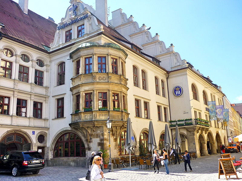 Hofbrauhaus_am_Platzl_Munich_-_Best_Beer_Hall_in_Germany