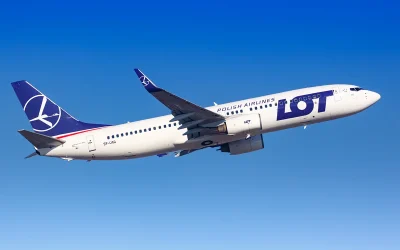 lot-polish-airline-to-expand-routes-featured