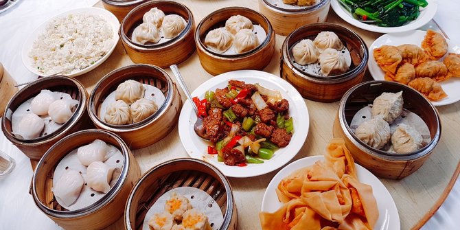 Dim sum at Islamic Centre Canteen