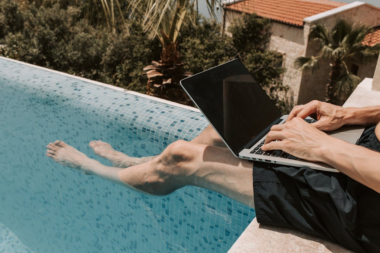 Brutal Truth No One’s Telling You: You May Not Survive as a Full-Time Digital Nomad and Here’s Why