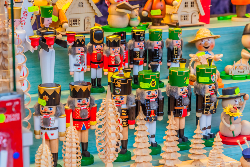 Germany’s Two Ancient Christmas Capitals: Which Iconic Holiday Market Will You Choose?