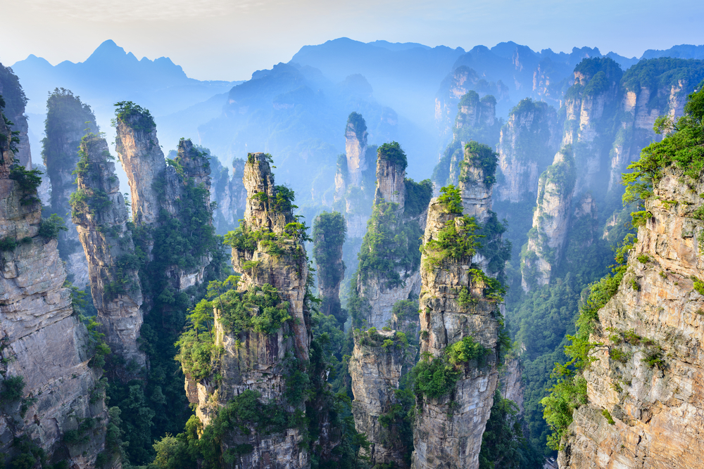 Faderlig Hop ind præmedicinering 8 Famous Natural Attractions in China - Most Beautiful Chinese Natural  Landscapes