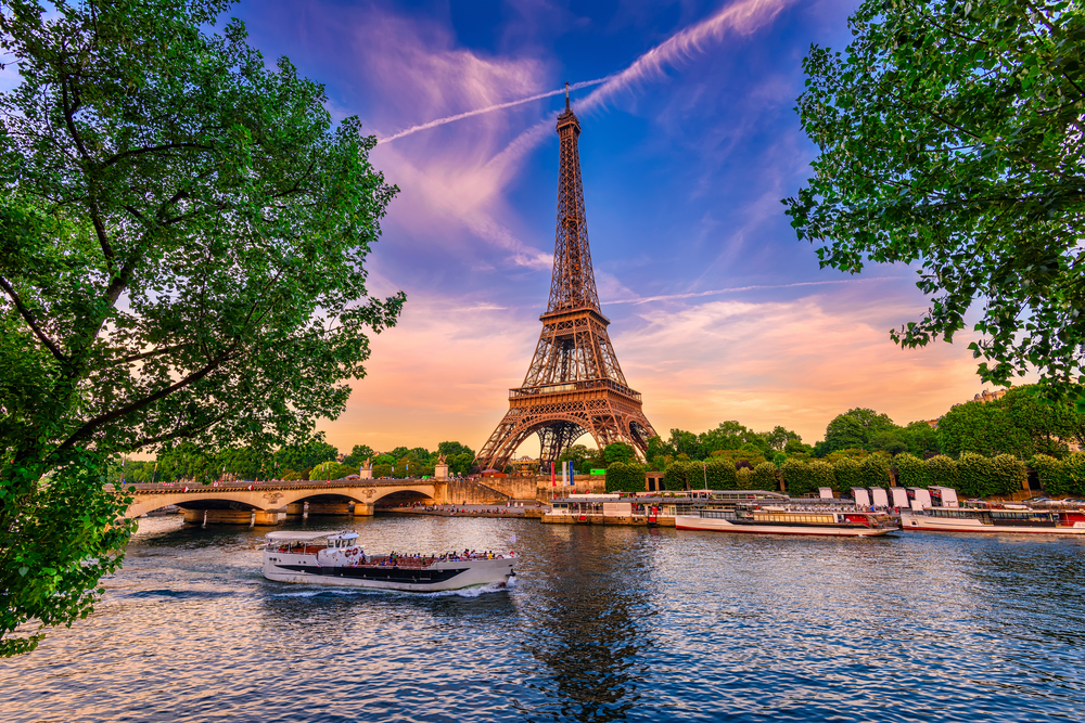 Infographic: 5 Things Not to Do in Paris