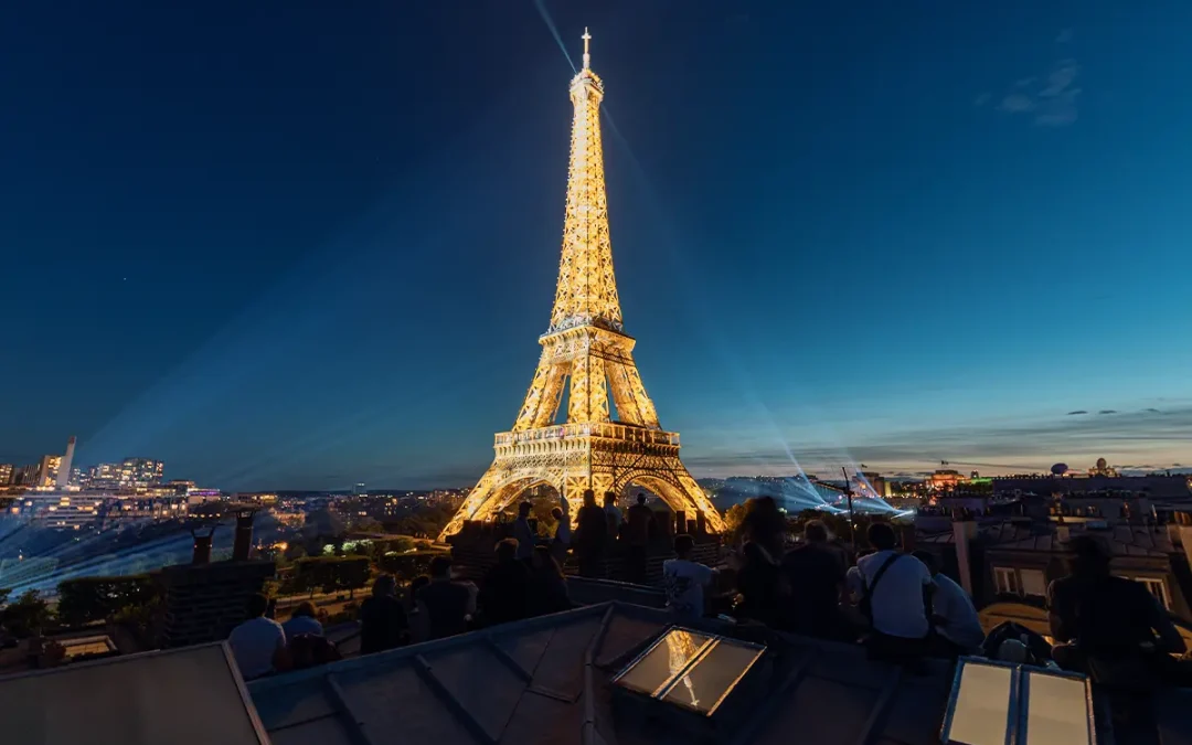 How to Spend a Day in Paris for Just USD 20? Easy, Low-Cost Travel Guide