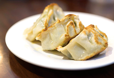 Yuen Fong Dumpling - 8 Reasons Why You Should Explore Sham Shui Po in Hong Kong